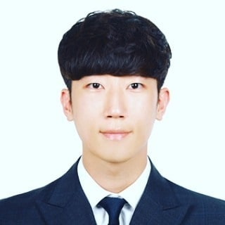 유성균